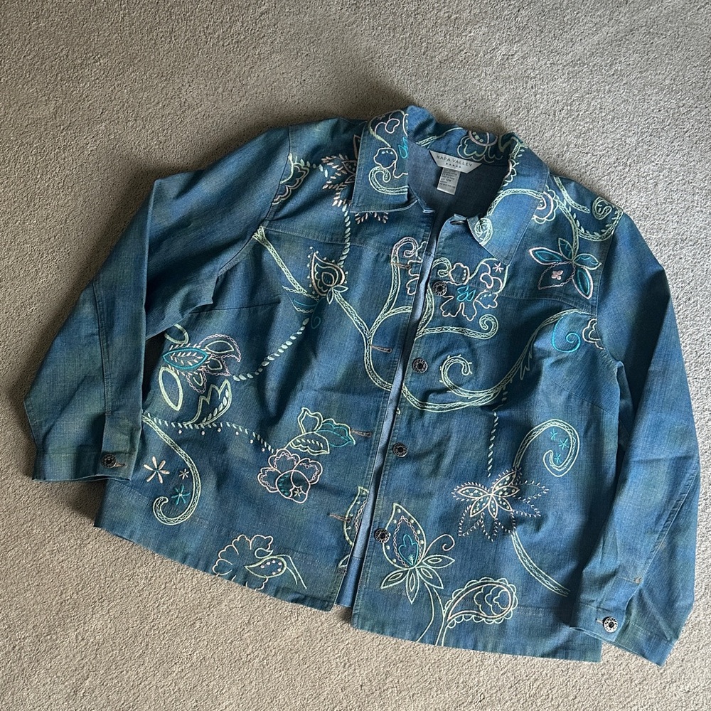 Embroidered Jean Jacket - Women’s 18W